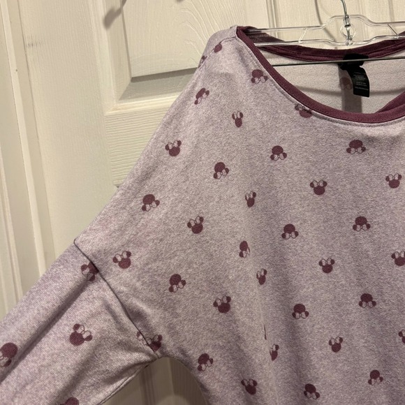 Disney Minnie Mouse Pajama Set Womens XL Purple Long Sleeve Joggers Loungewear - Picture 4 of 9